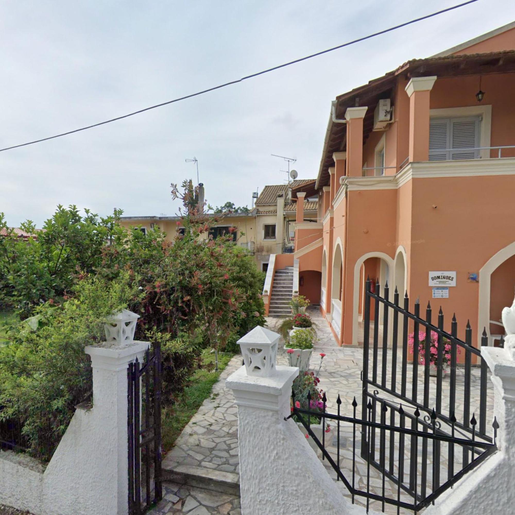 Georgia's Apartments, - Complex S Country house Ipsos