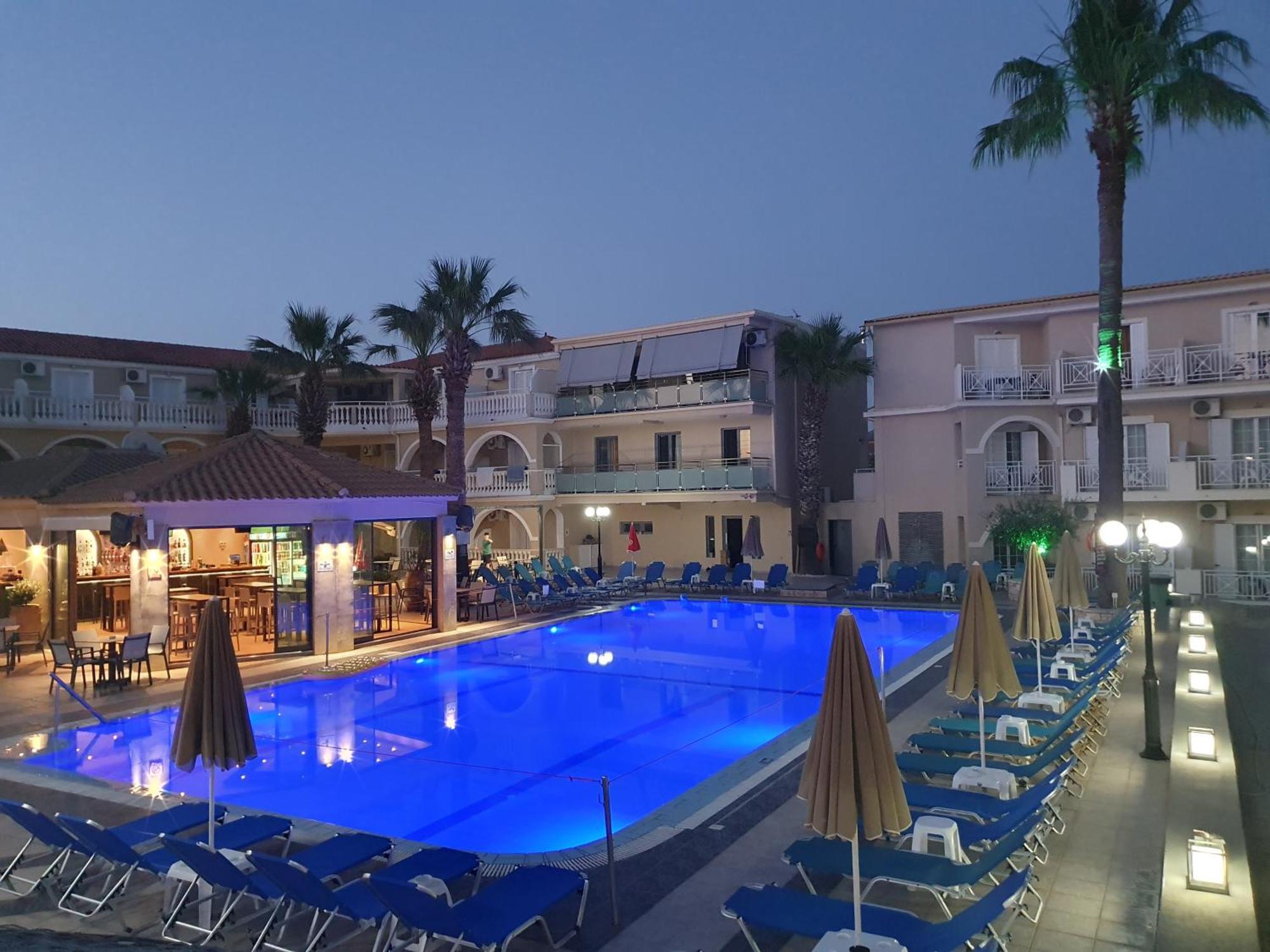 Vivian Hotel Laganas