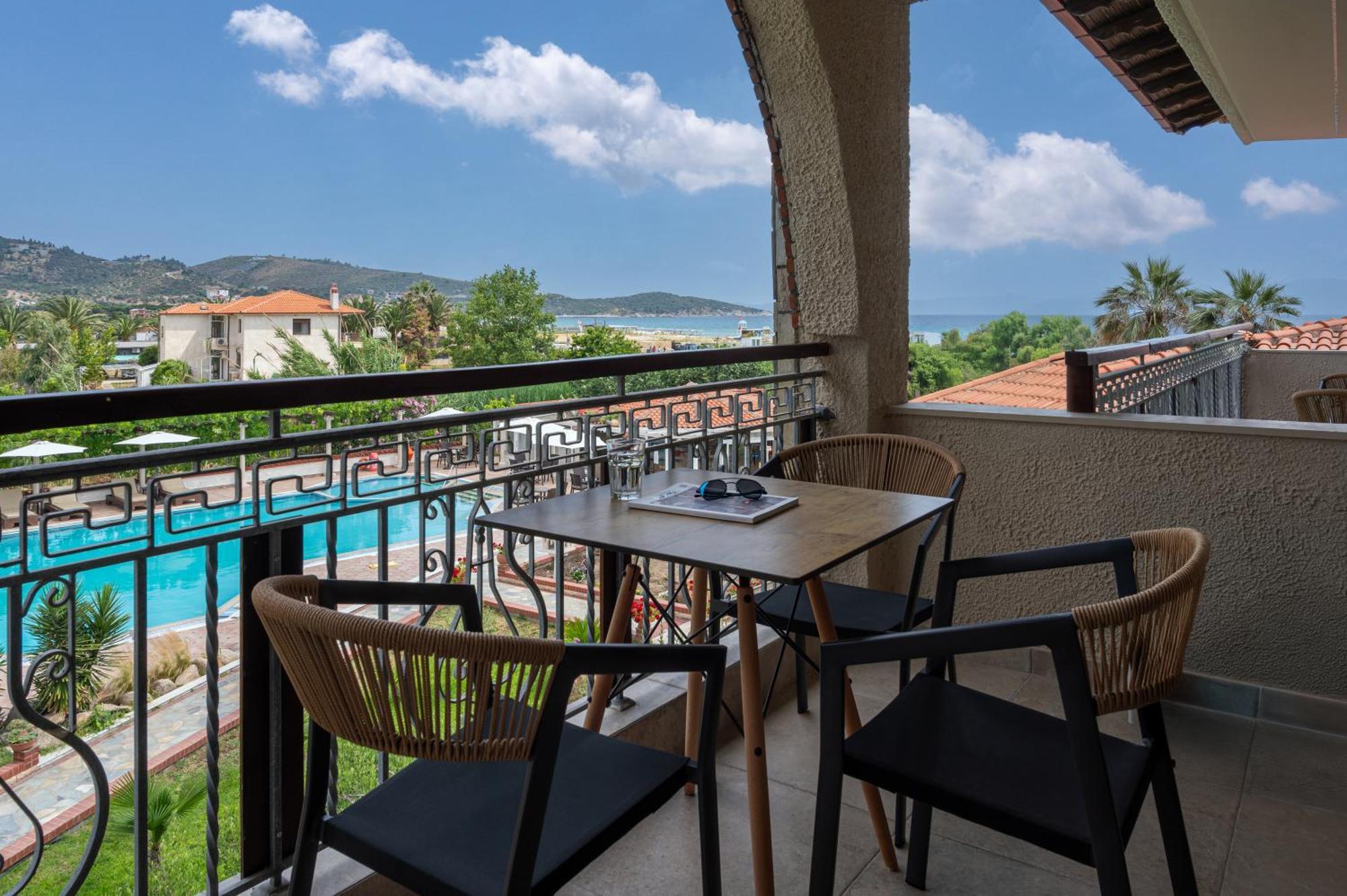 Hotel Pontos Sarti