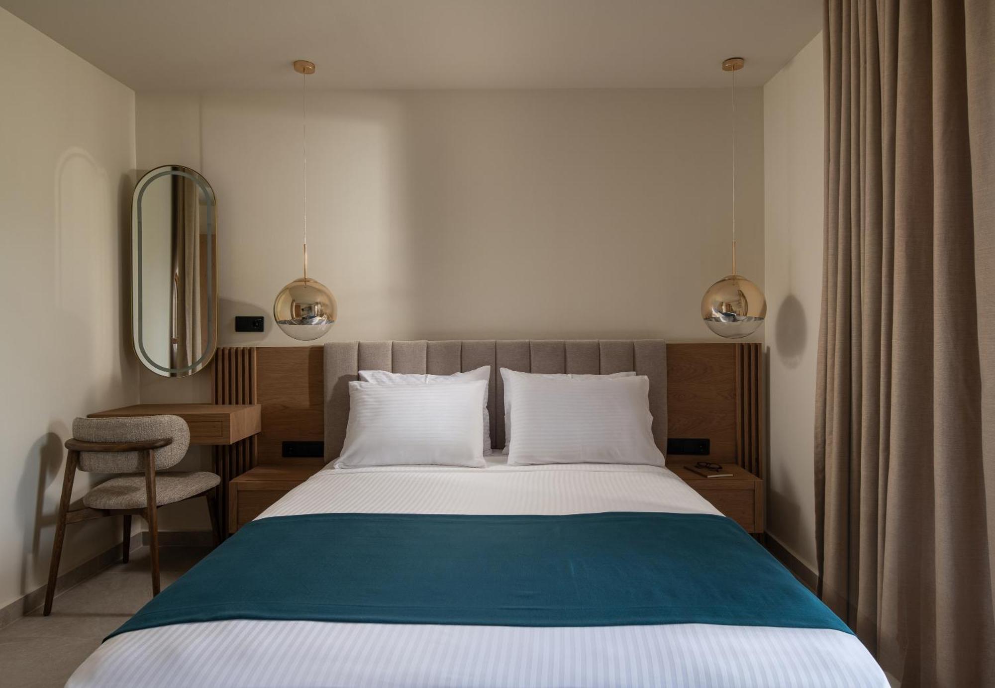 Hotel Pontos Sarti