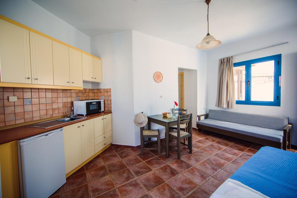 Iliana Aparthotel