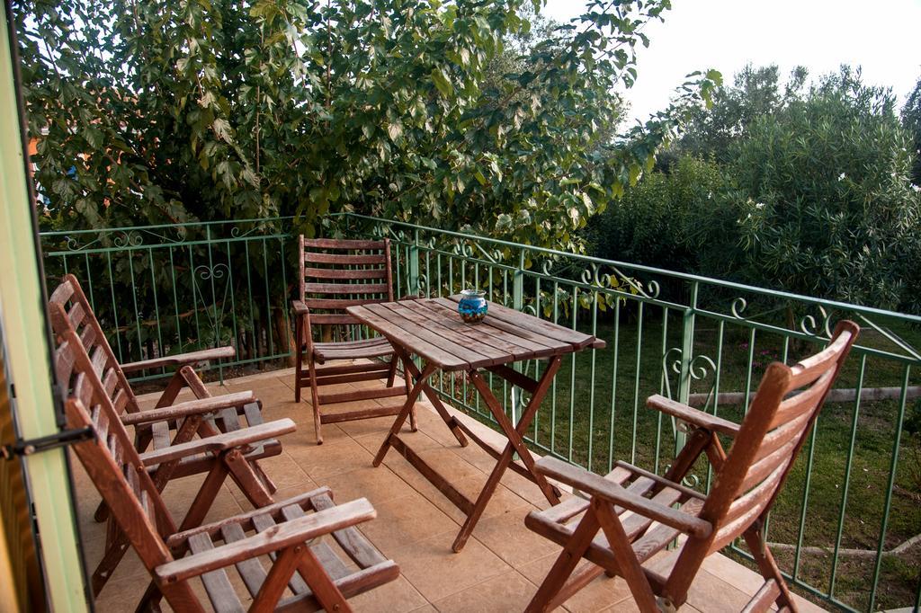 Villa Leventis Complex With Sharing Pool *