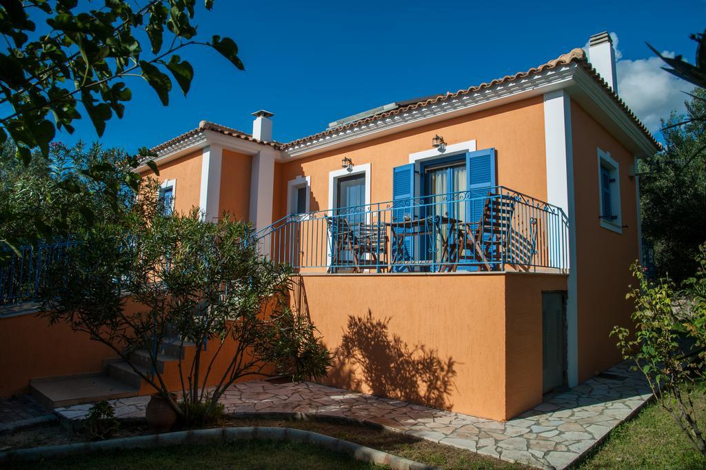 Villa Leventis Complex With Sharing Pool *