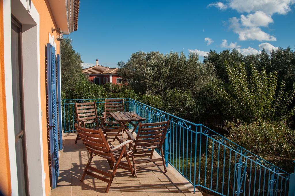Leventis Complex With Sharing Pool Villa