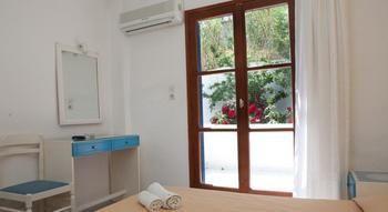Aparthotel Ikaros