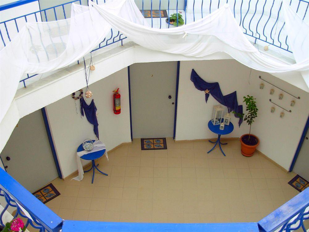 Aparthotel Anemos