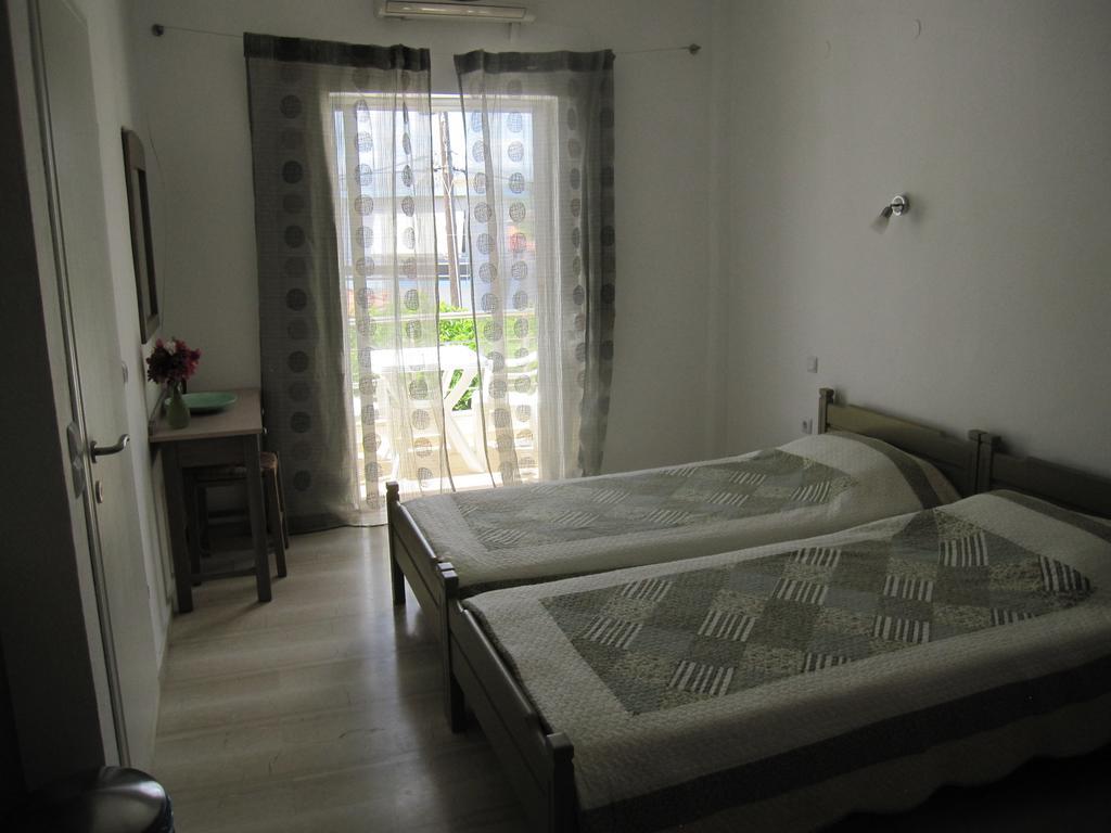 Lion-suites Kalyves