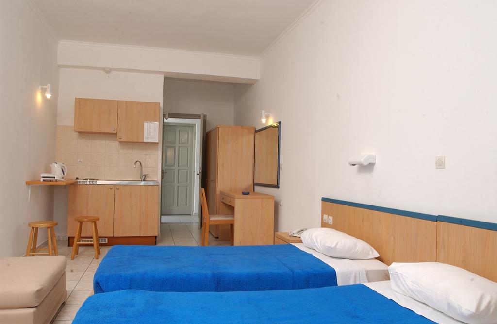 Hotel Morfeas 2*