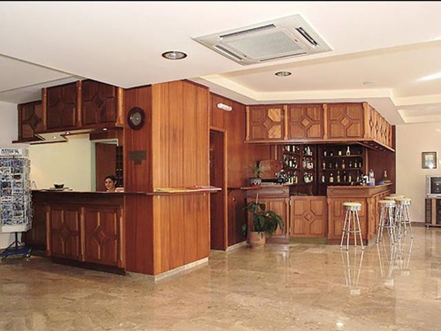 Theonia Hotel 2*