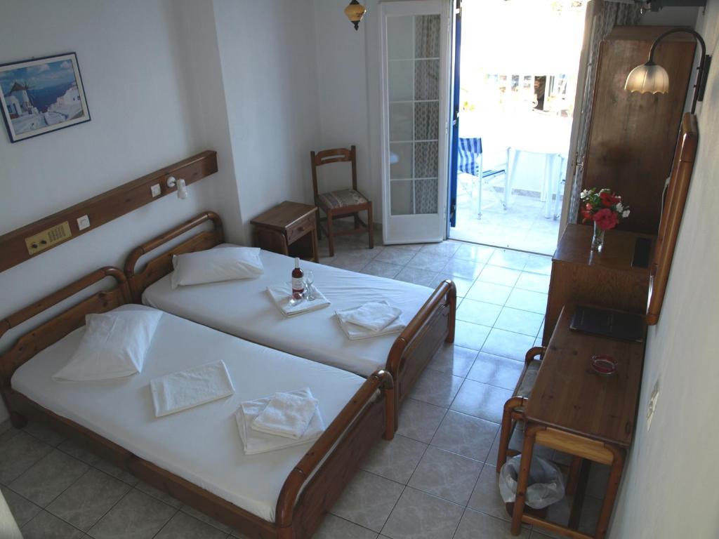 Levante Kamari (Santorini)