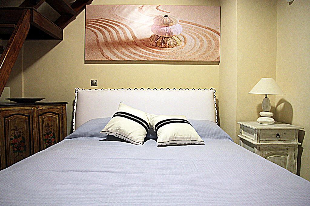 Athena Villa