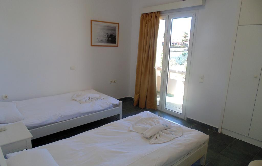 Achillion Villas Aparthotel