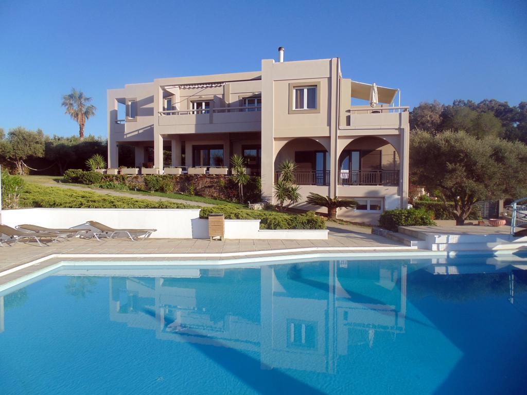 Achillion Villas * Kalamaki (Chania)
