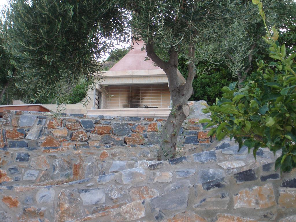 Agnanti Apartment