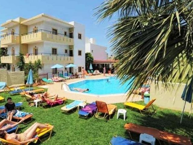 Stelios Hotel