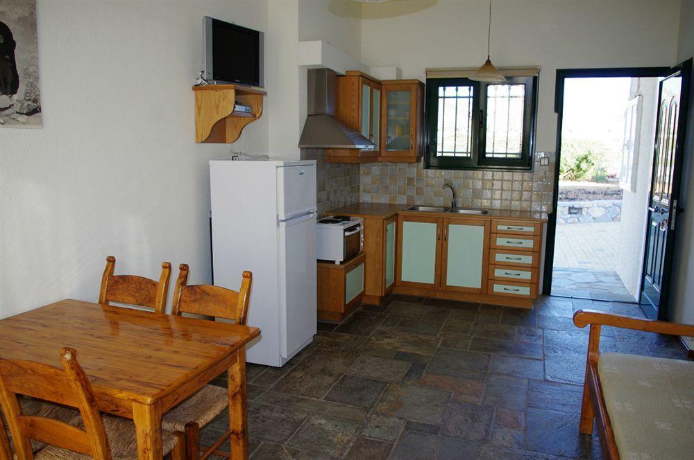 Vlamis Villas Stavros (Crete)
