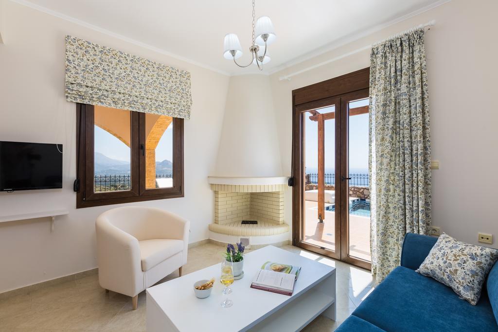 Anastasia Villa, Libyan Seaviews With Heated Pool, By Thinkvilla * Sellia (Rethymno)