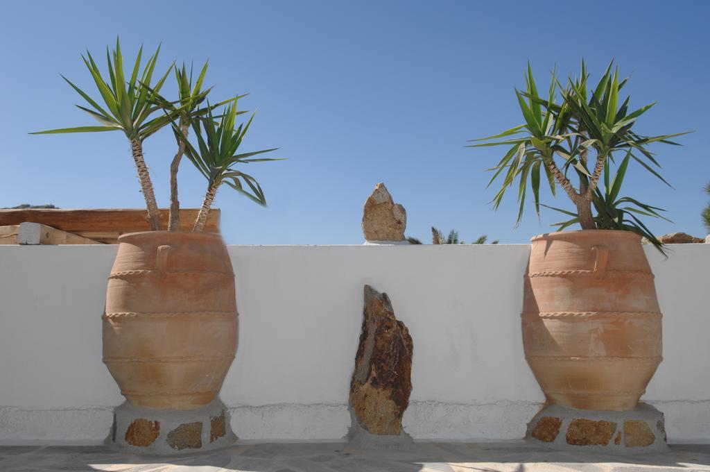 Peristeronas Village Hotel 3*