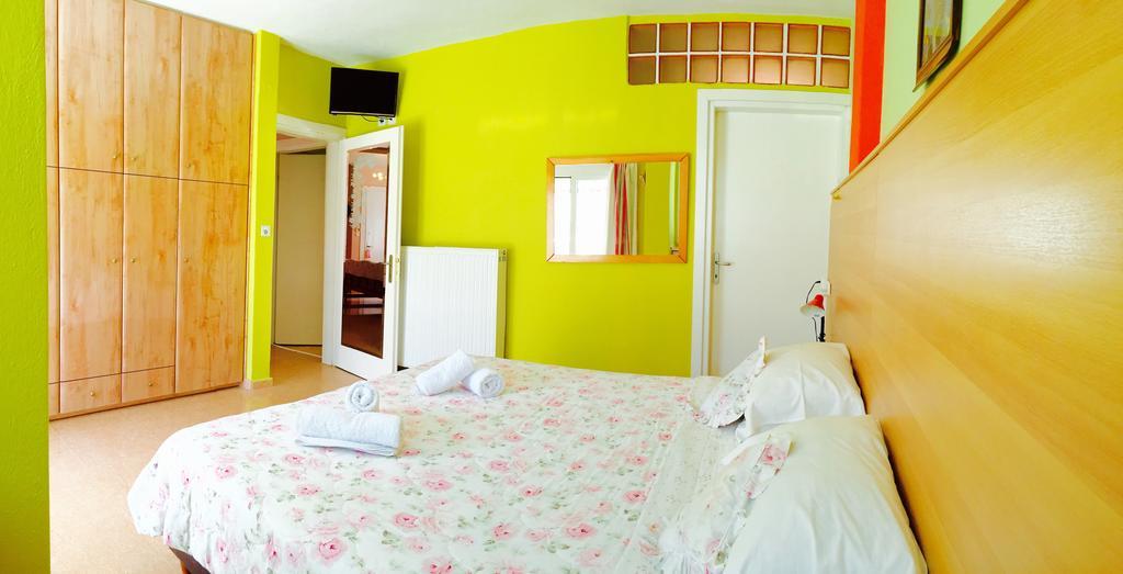 Melissa Gold Coast Hotel 2*