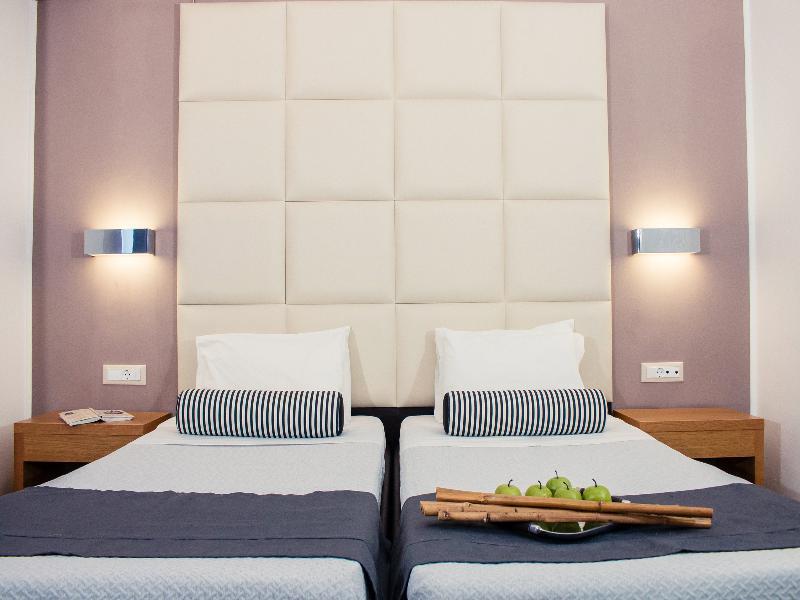 Malibu Boutique & Aparthotel 2*