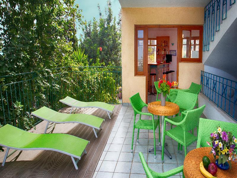 Romantica Aparthotel