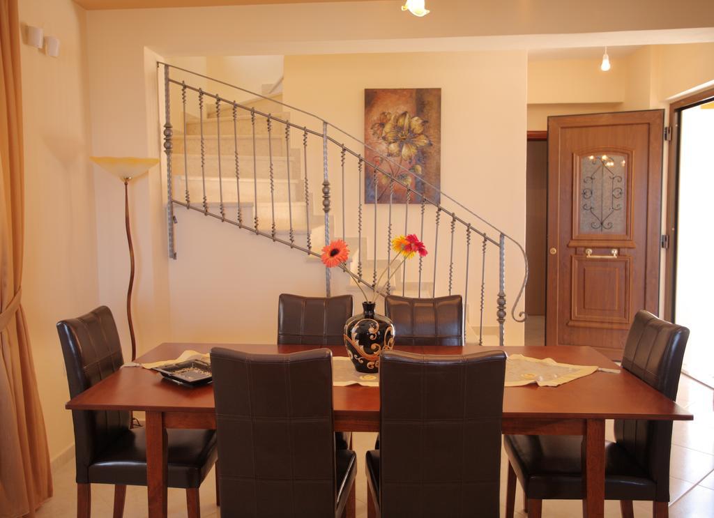 Themis Villa