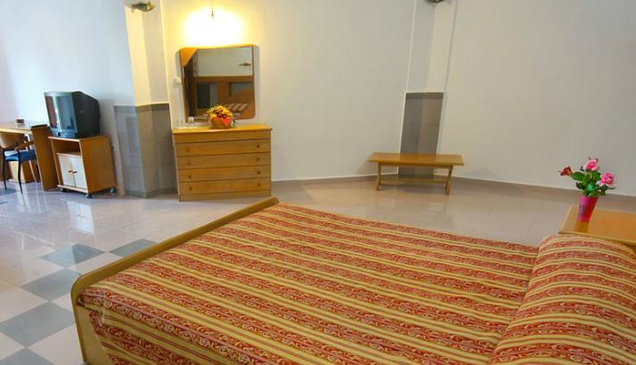 Ilyssion Hotel