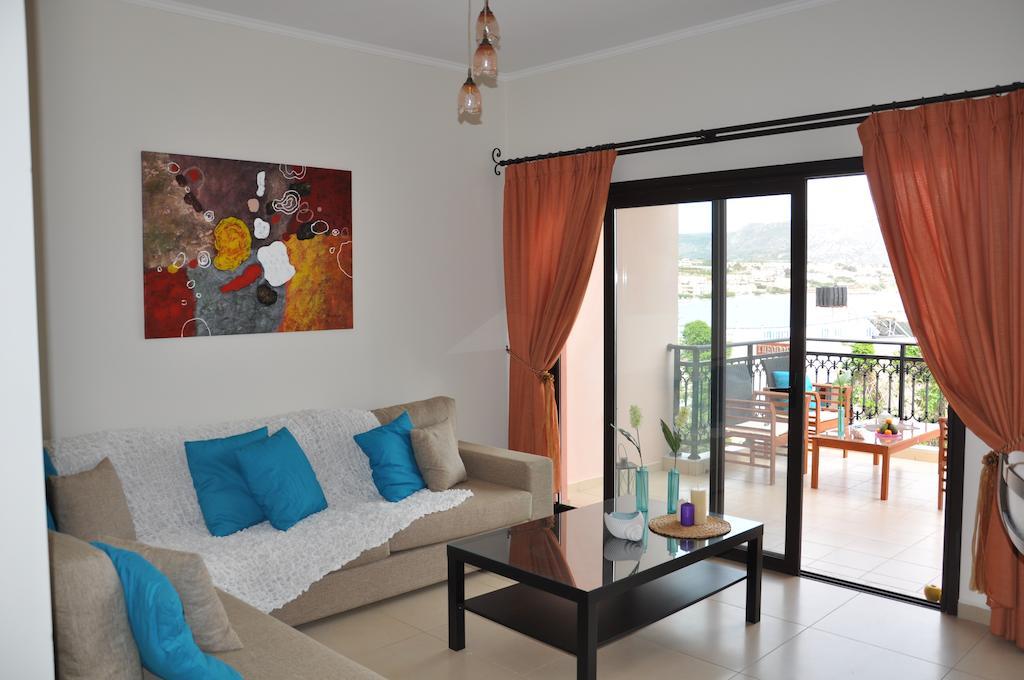 Porfyra's Island Apartment *