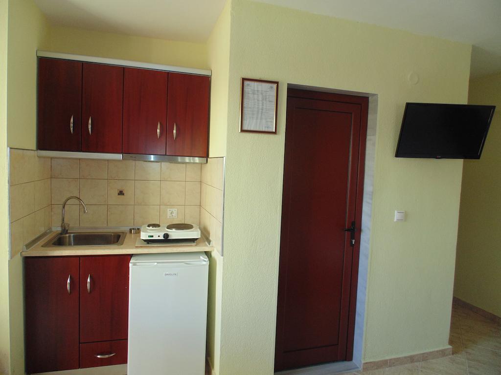 Apartment House Sartios Sarti