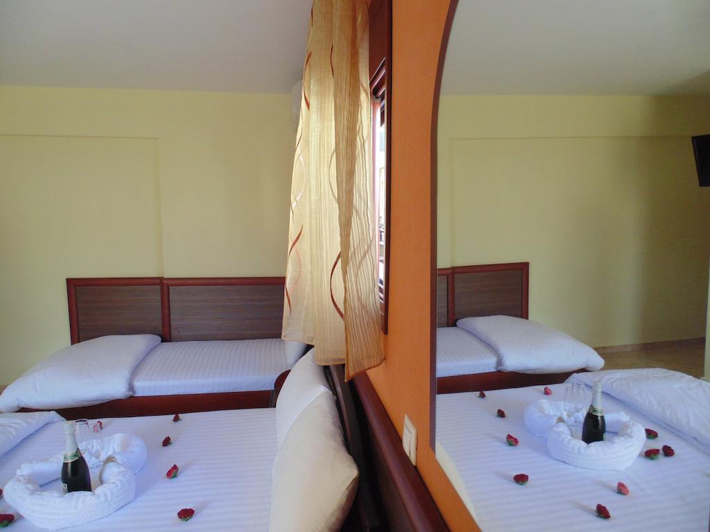 Apartment House Sartios Sarti