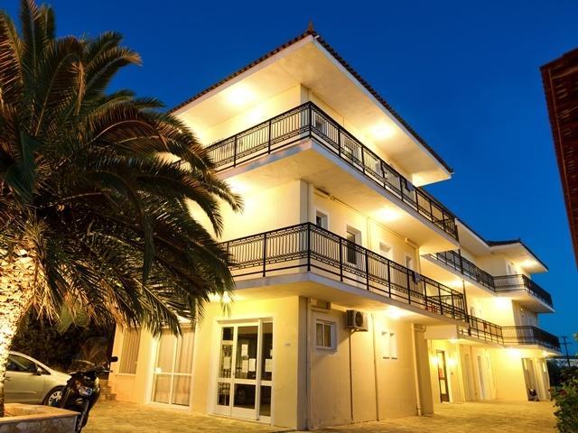 Hotel Karras Annex