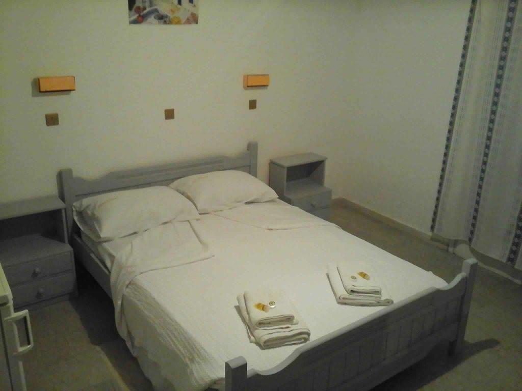 Monolithos Hotel