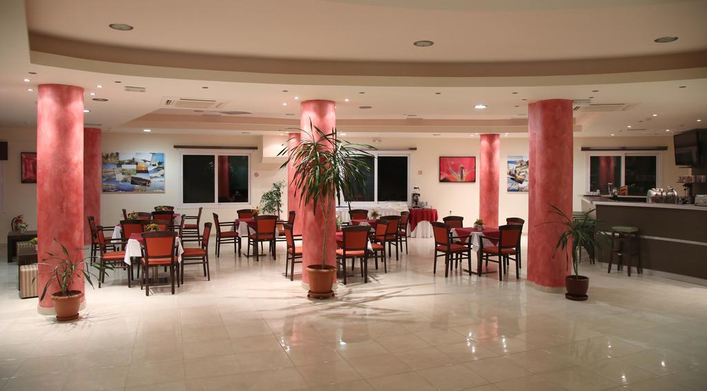 Hotel Sea Breeze