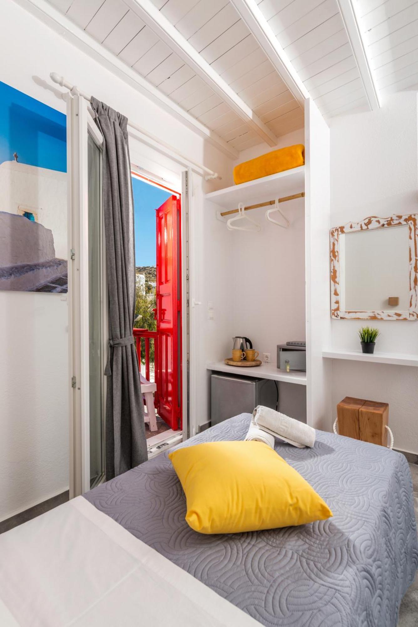 Guest house Orpheas Mykonos Town