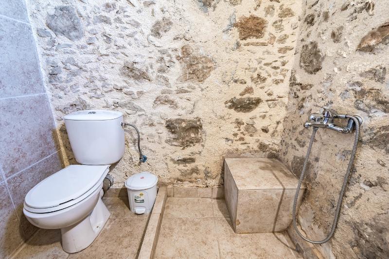 Tsikalaria Traditional Stone House