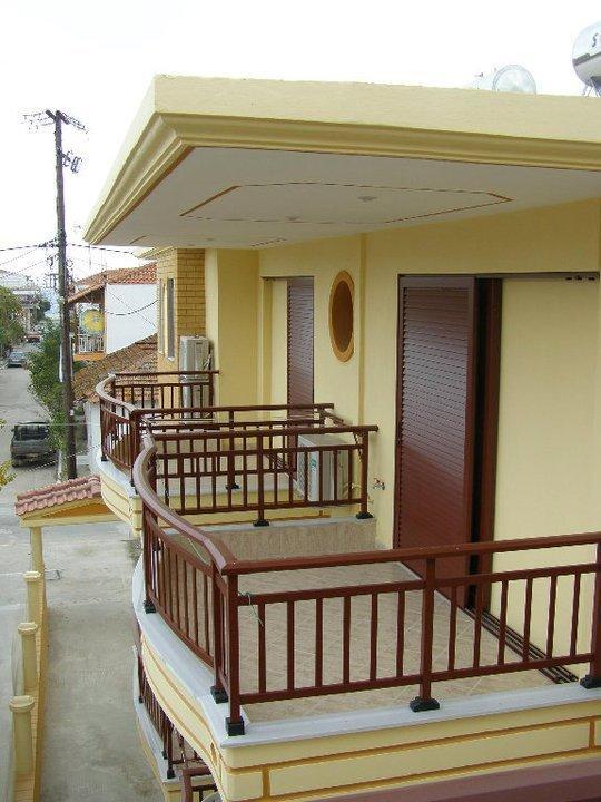 Apartment House Sartios