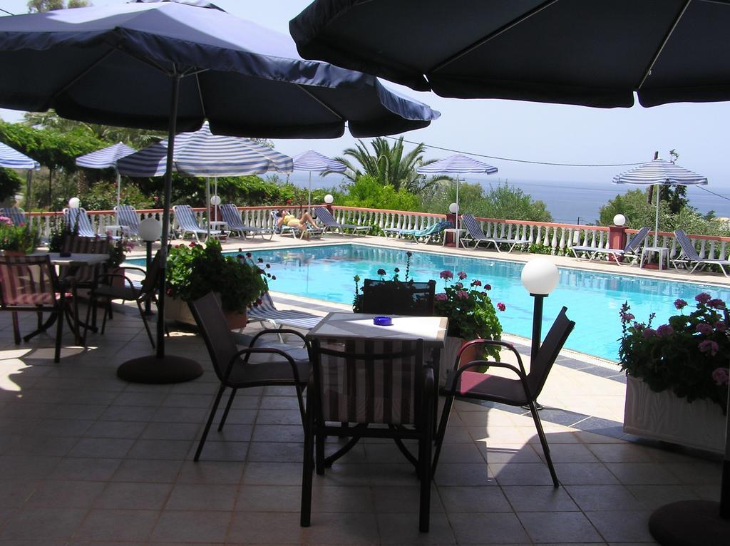 Aparthotel Knossos