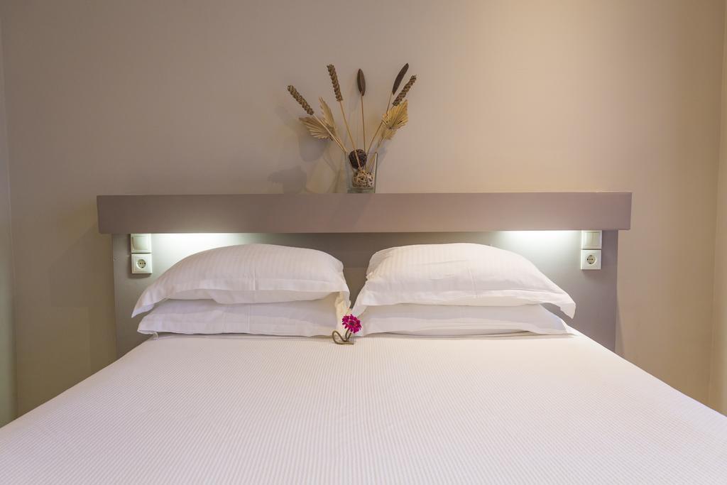Palms And Spas Retreat
