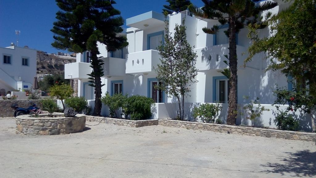 Mayflower Peros Studios Kefalos (Kos)
