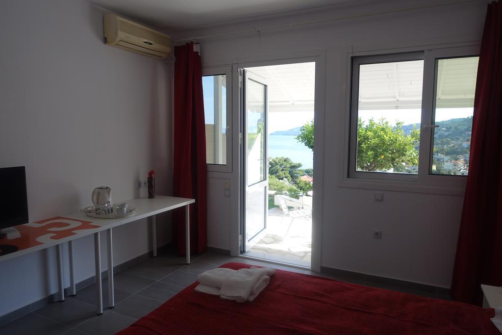 Hotel Rene Skiathos Town