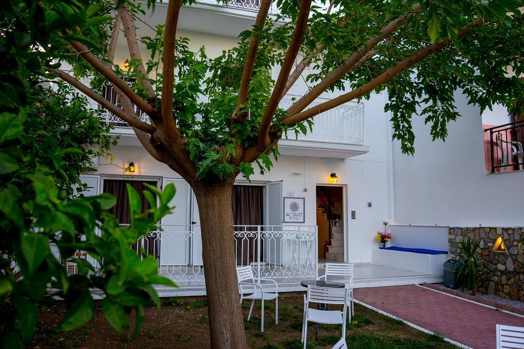 Act Art Skiathos Skiathos Town