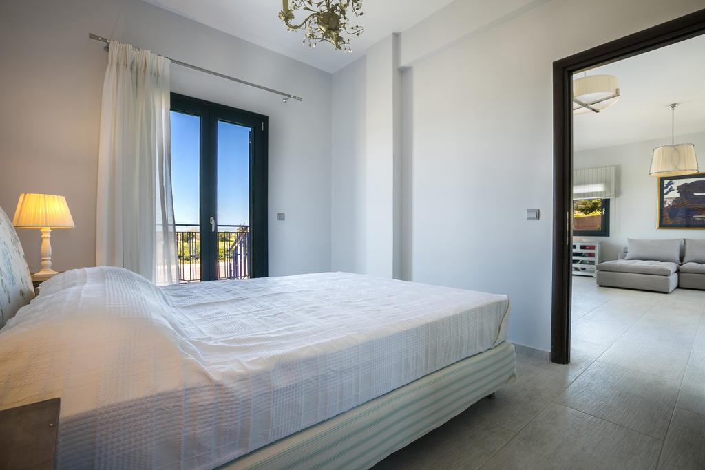 Seirios Luxury Svoronata