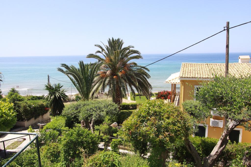 Aparthotel Corfu Menigos 3*