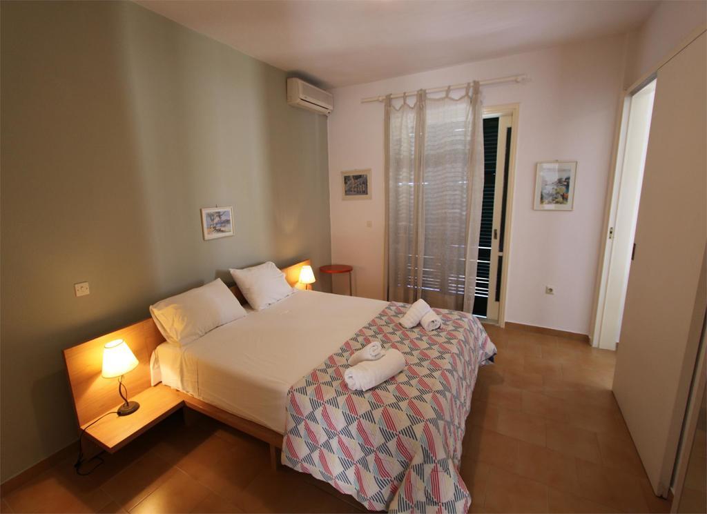Aparthotel Corfu Menigos 3*