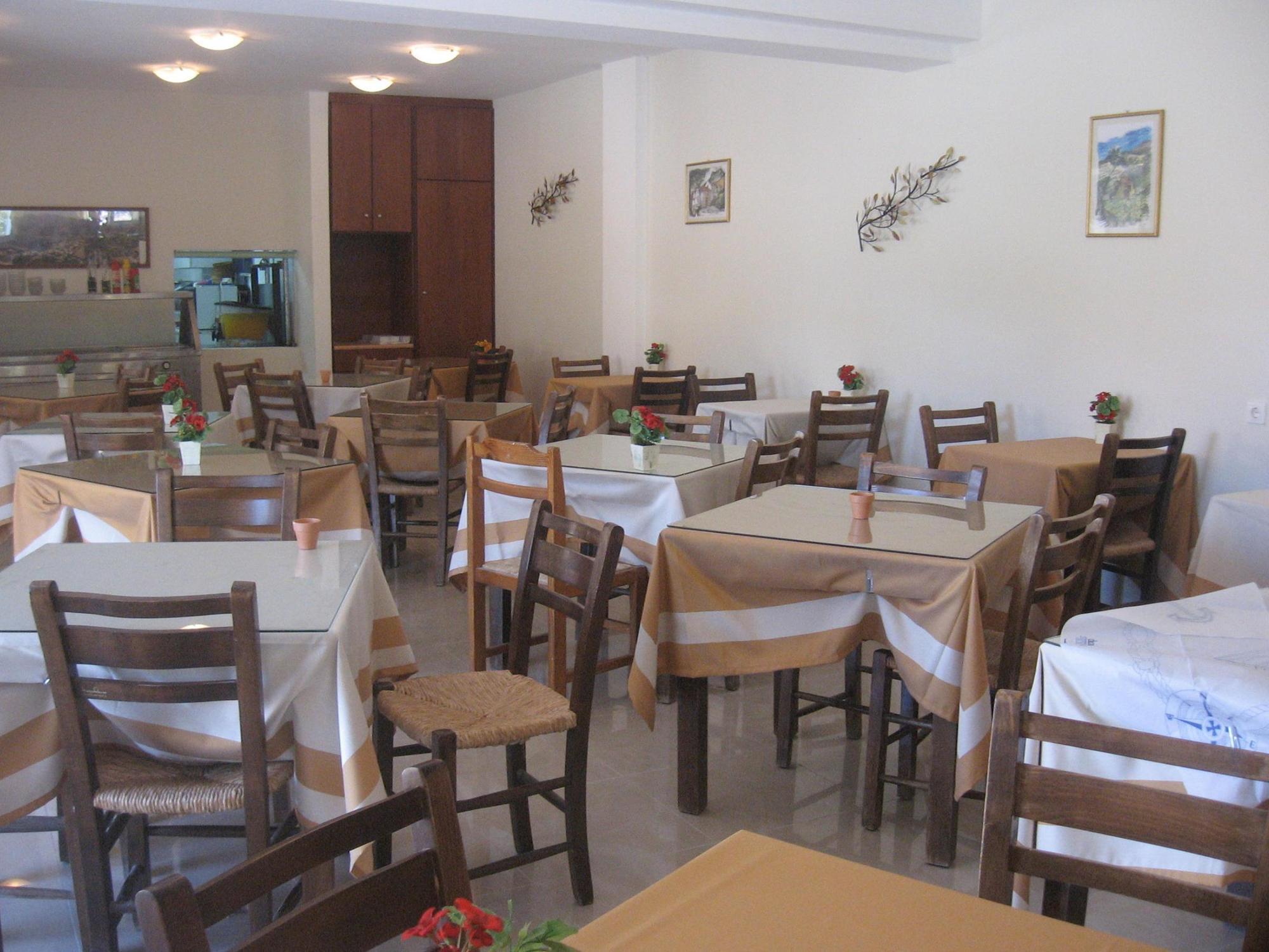 Hotel Ormos Atalia
