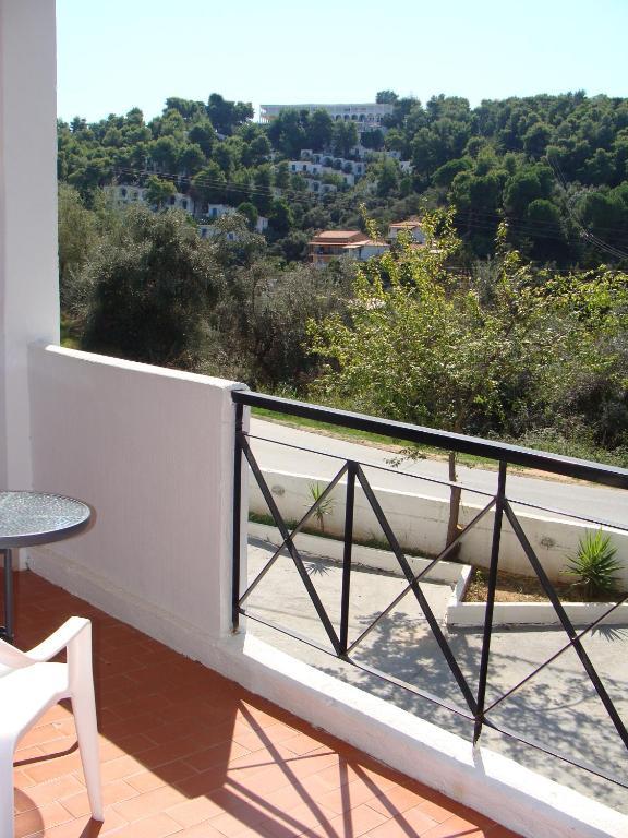 Diamanti Aparthotel Kanapitsa (Thessaly)