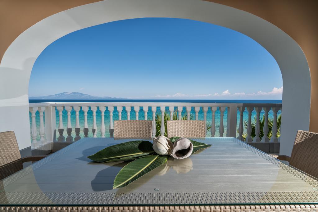 Playa Del Zante, By Tk Management