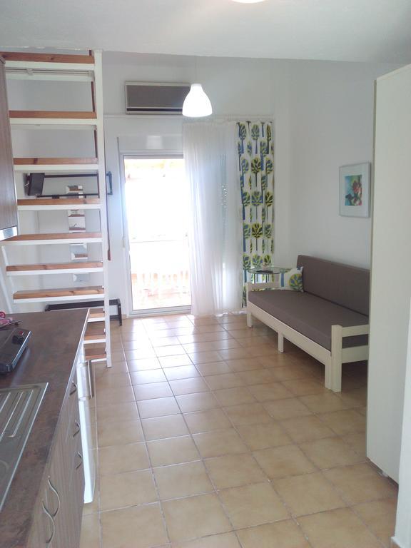 Apartment Amparoudes Kriopigi