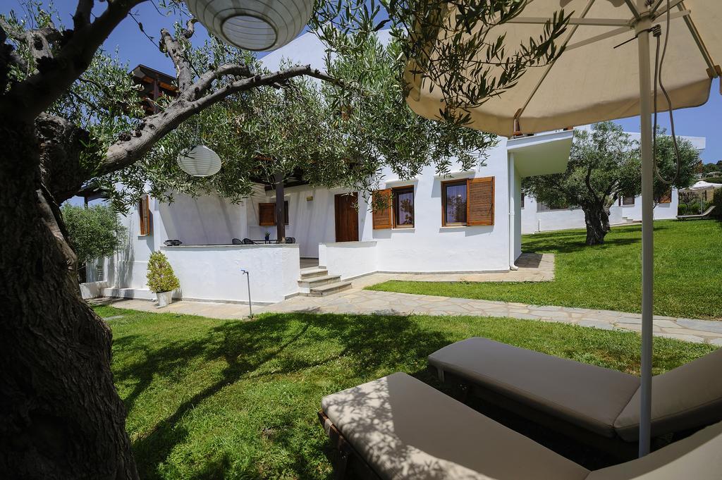 Aparthotel Trikorfo 4*