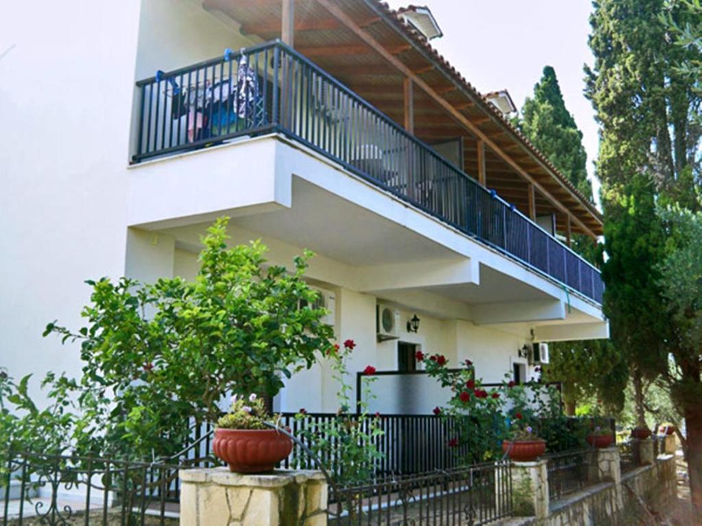 Red Rose Garden * Tsilivi (Zakynthos)